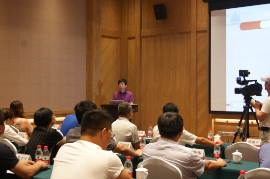 熱烈歡迎五棵松兄弟企業-----武漢傻子木業游建平到五棵松一同探討模板行業發展前景！