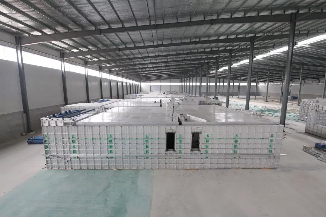 優質產品得錦旗，真誠服務暖人心